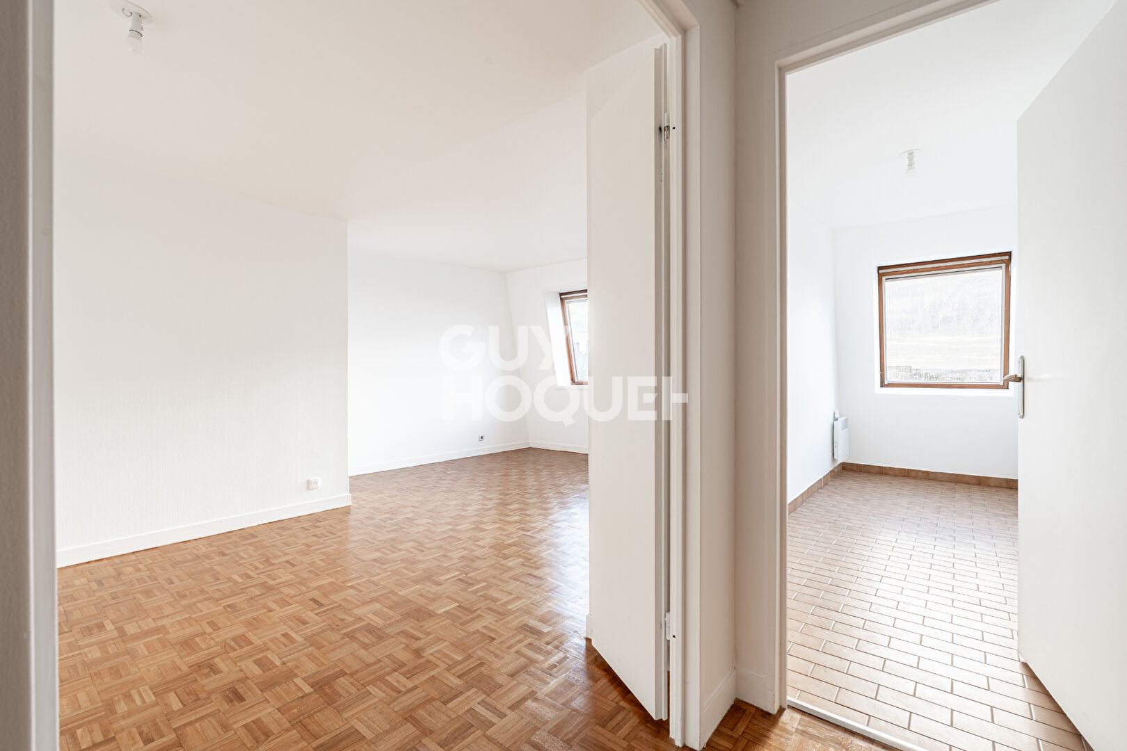 4 PIECES DERNIER ETAGE AVEC CAVE ET PARKING