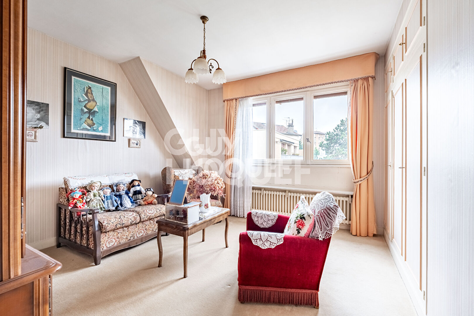 Maison La Garenne Colombes 6 pièce(s) 225 m2