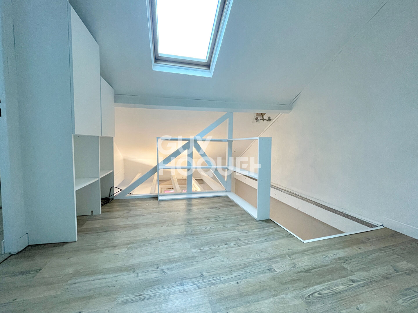 Appartement Asnieres Sur Seine 3 pièce(s)