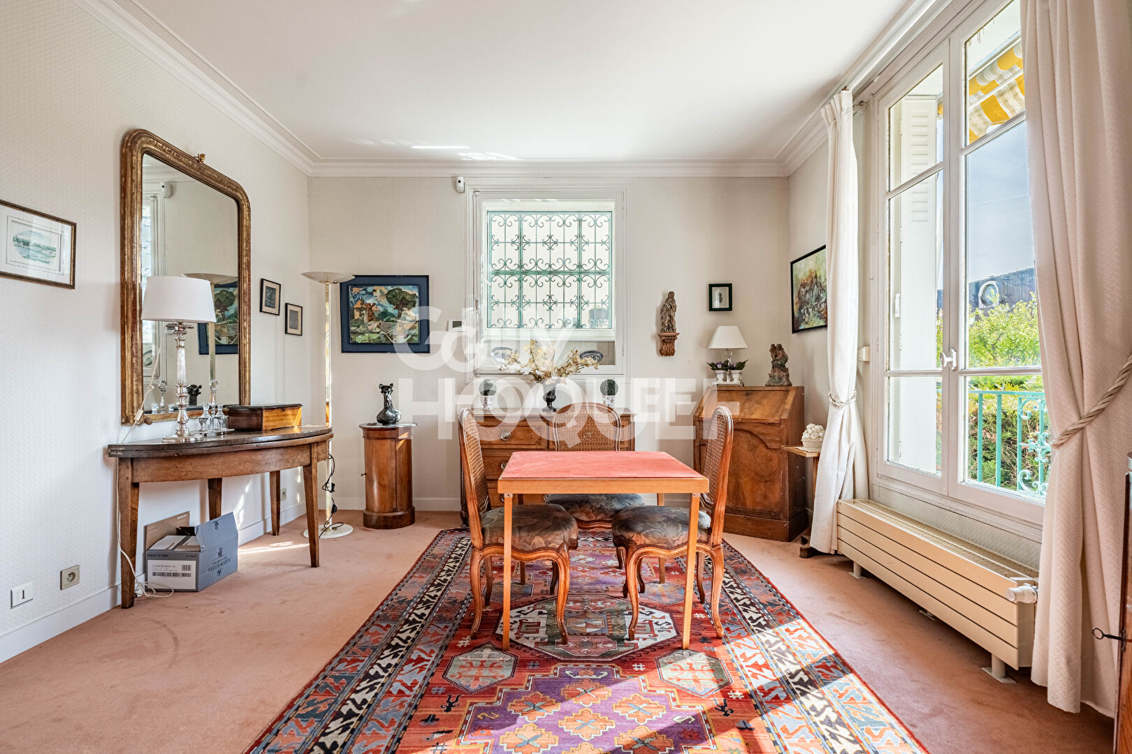 Maison de Prestige à Vendre à Courbevoie - Référence 4842