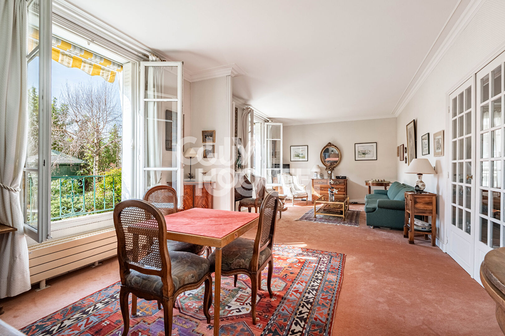 Maison de Prestige à Vendre à Courbevoie - Référence 4842