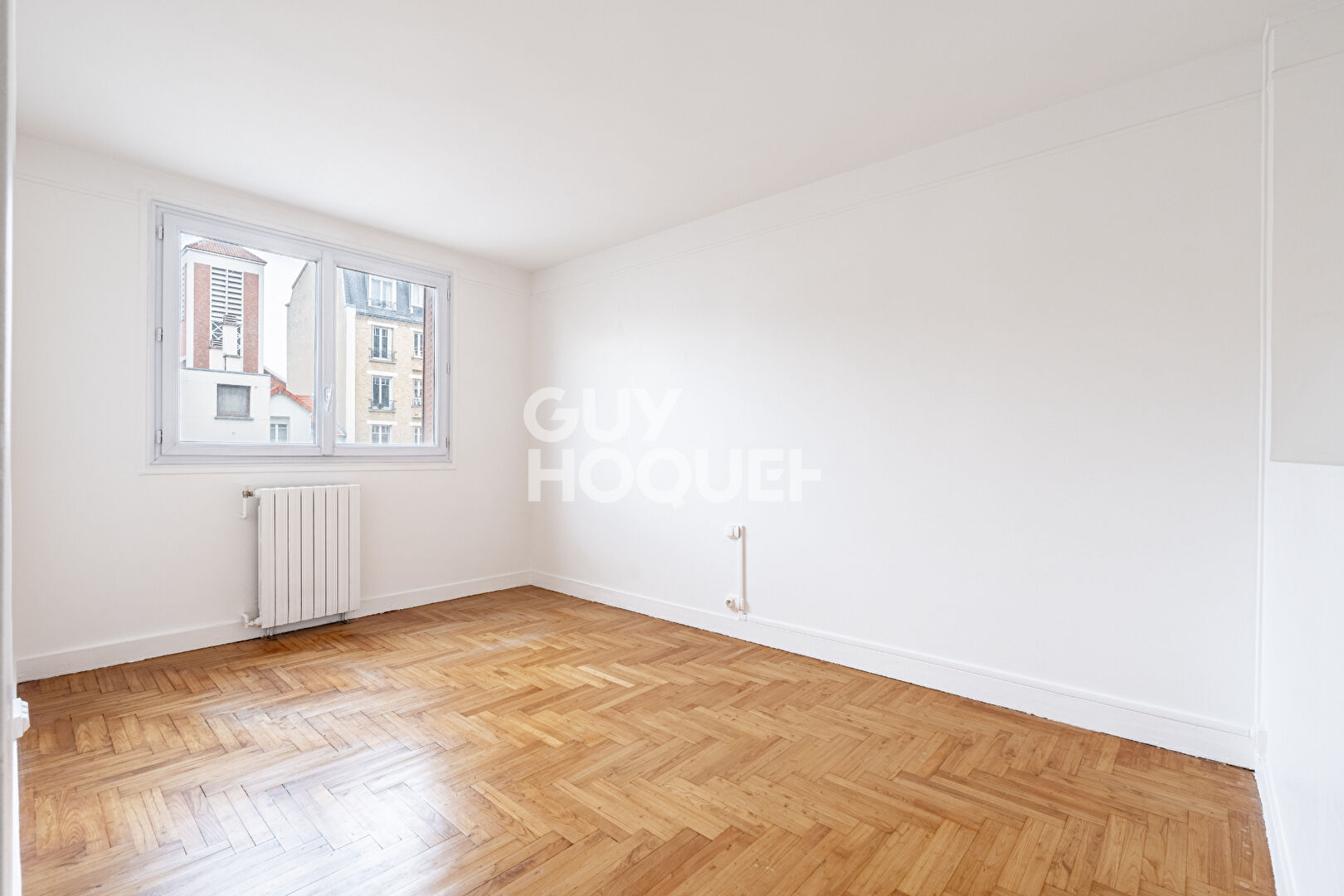 BOULOGNE BILLANCOURT : SPACIEUX 3 PIECES AVEC BALCON