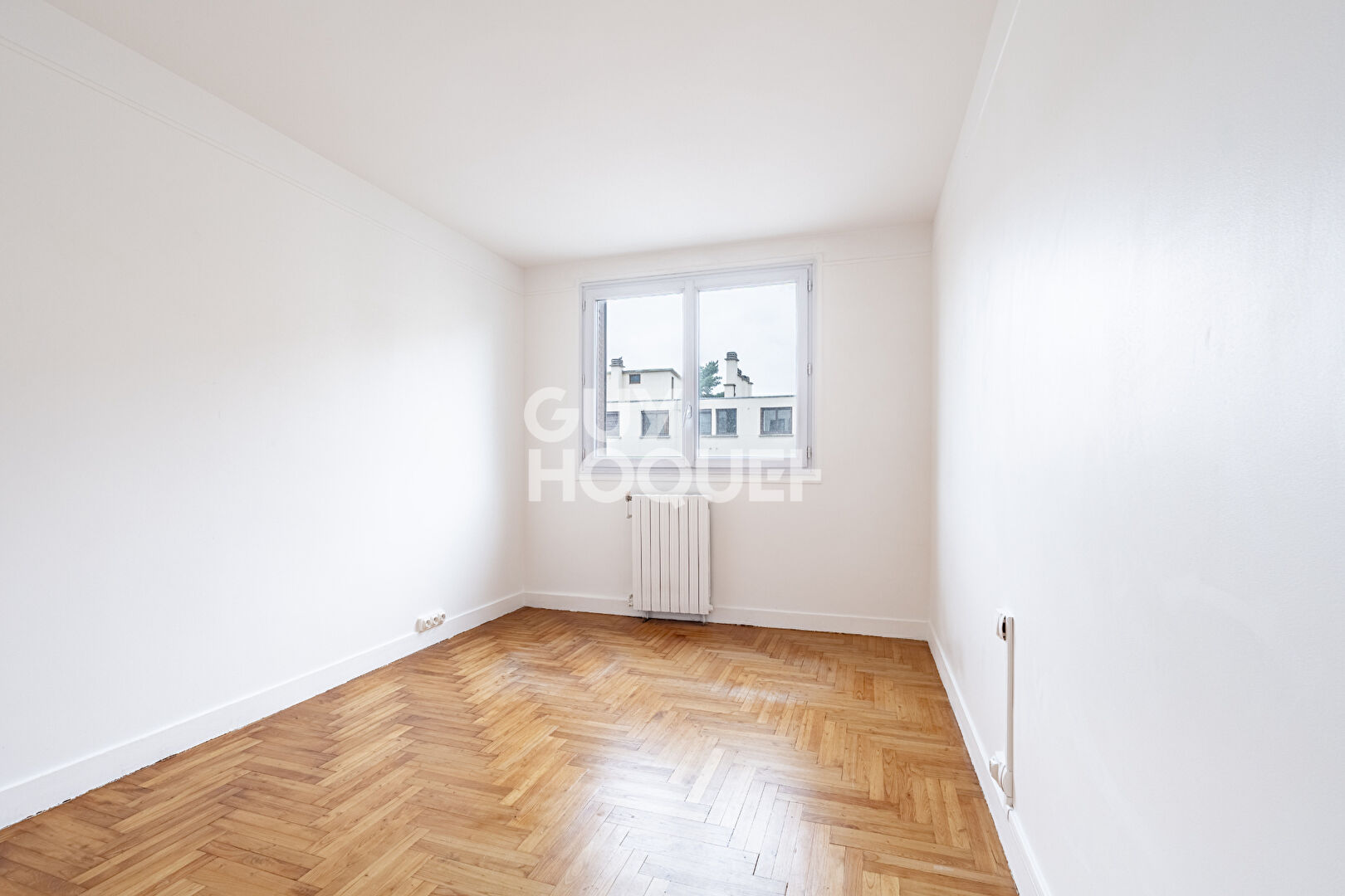 BOULOGNE BILLANCOURT : SPACIEUX 3 PIECES AVEC BALCON