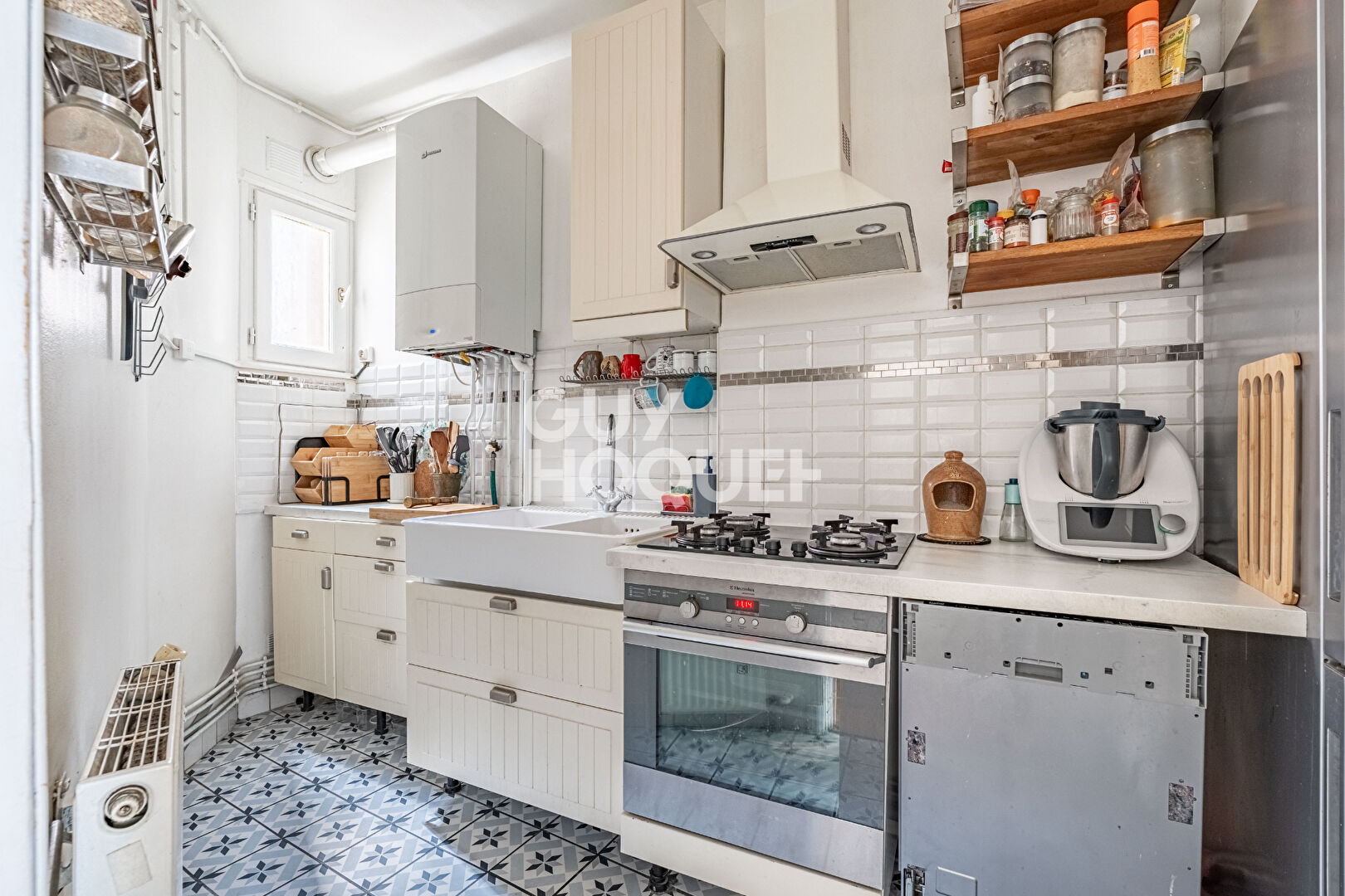 APPARTEMENT 3 PIECES PROCHE METRO