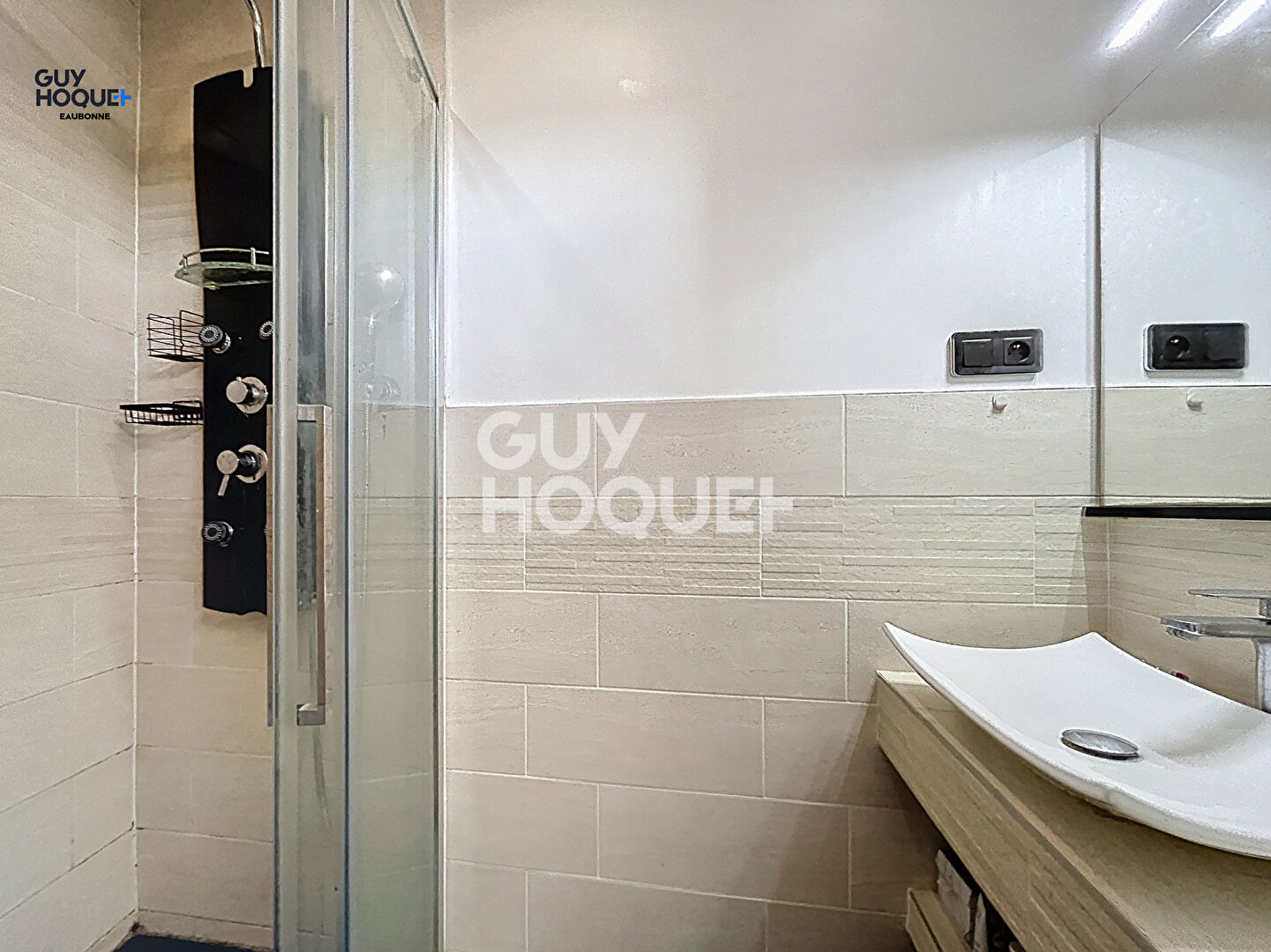 F2 - situé à 10 Minutes Gare BOIS-COLOMBES - Métro les Agnettes à 8minutes