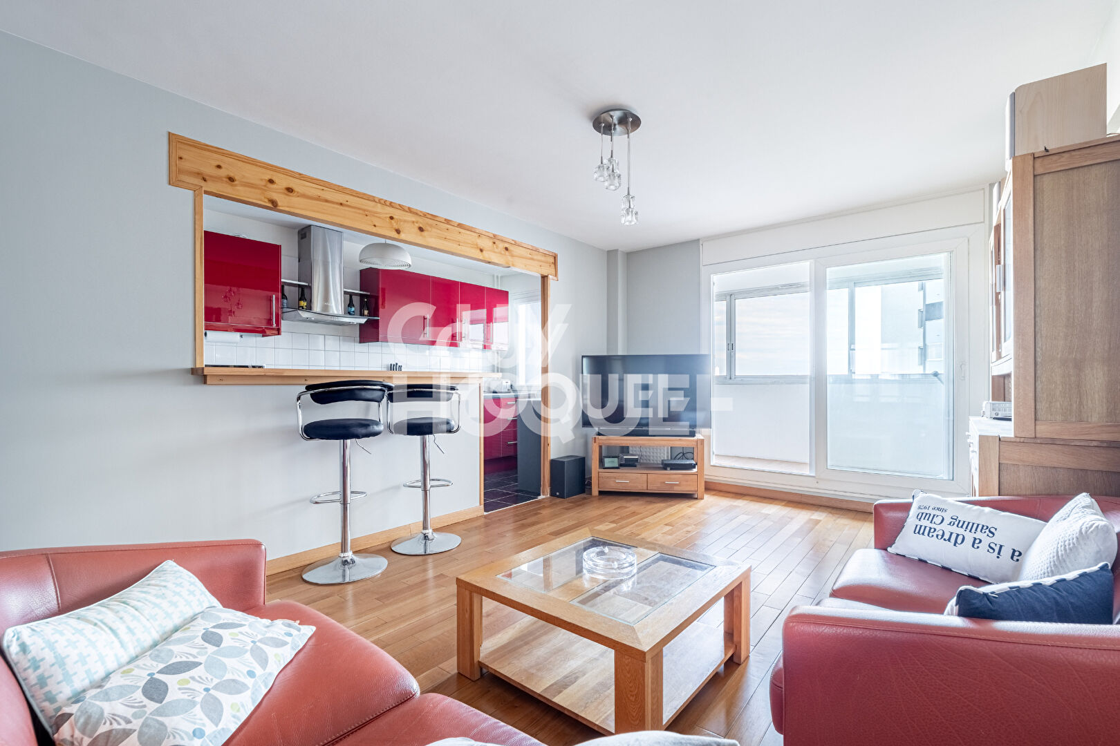 Appartement  3 pièces avec loggia