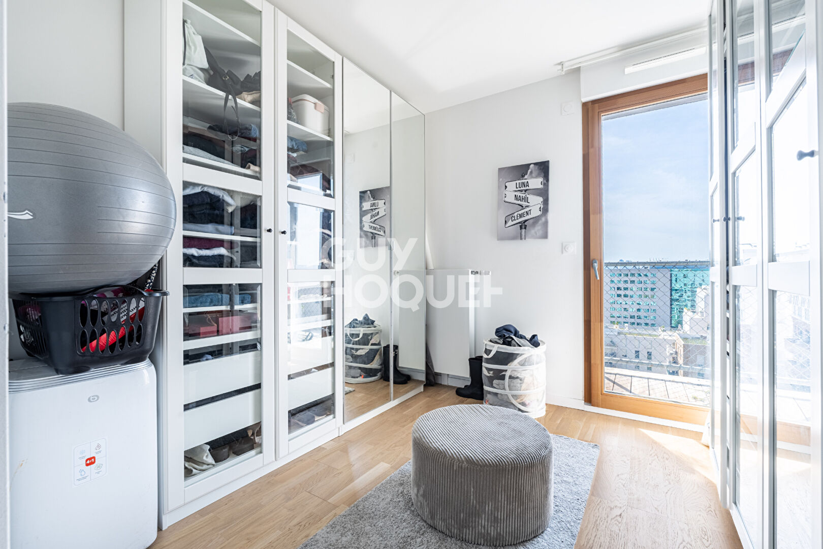 APPARTEMENT 4 PIECES AVEC TERRASSE EN DERNIER ETAGE