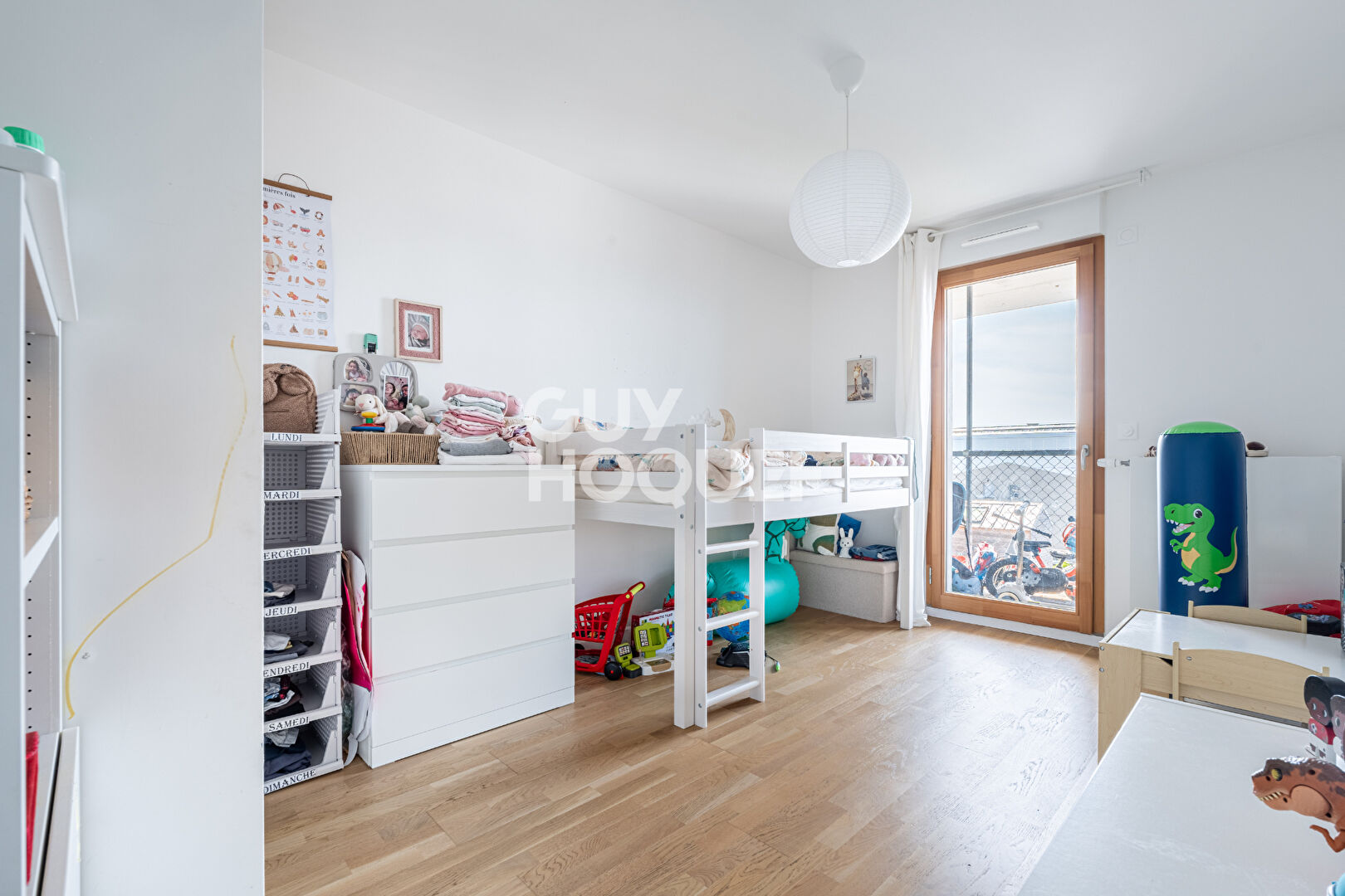 APPARTEMENT 4 PIECES AVEC TERRASSE EN DERNIER ETAGE