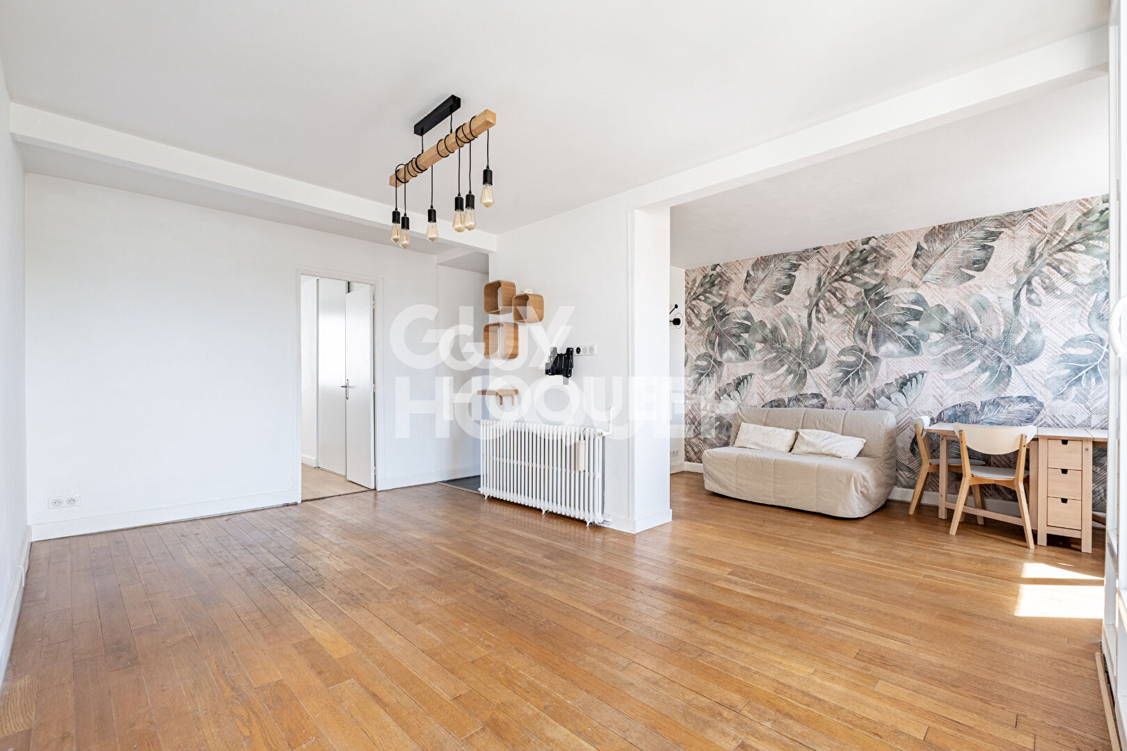 Appartement Asnieres Sur Seine 3 pièces avec balcon (2,75 m²)