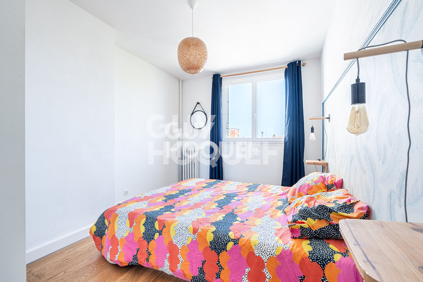 Appartement Asnieres Sur Seine 3 pièces avec balcon (2,75 m²)