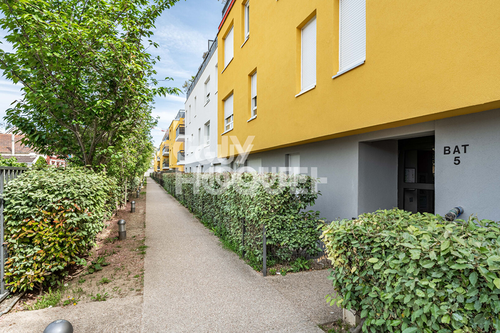 Appartement Gennevilliers 3 pièces avec Terrasse et jardin 