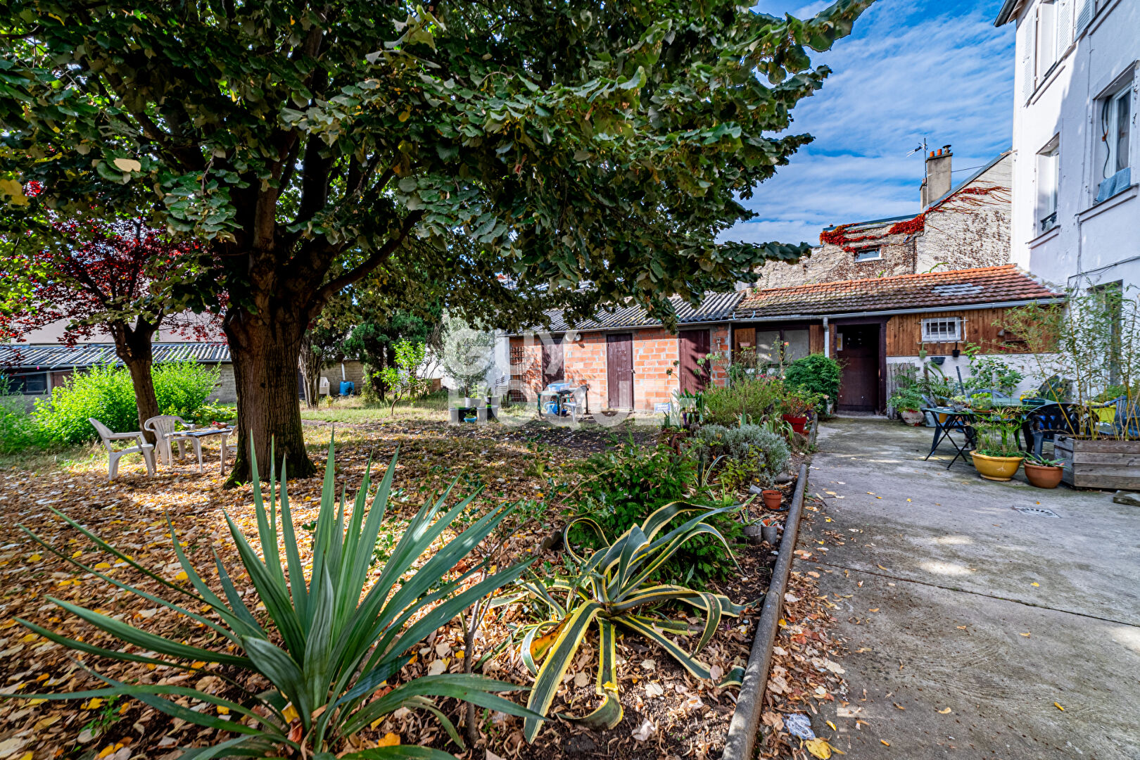 STUDIO - CENTRE VILLE LE VILLAGE