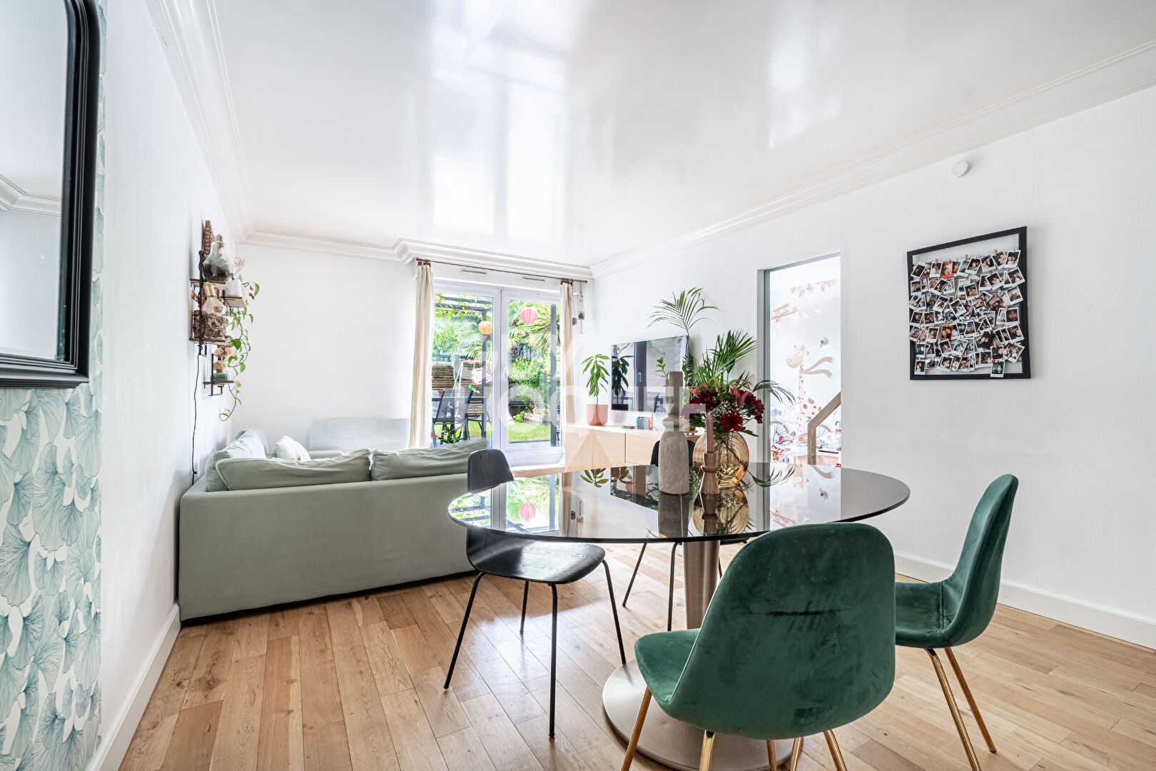 APPARTEMENT 3 PIECES AVEC JARDIN, PARKING ET CAVE
