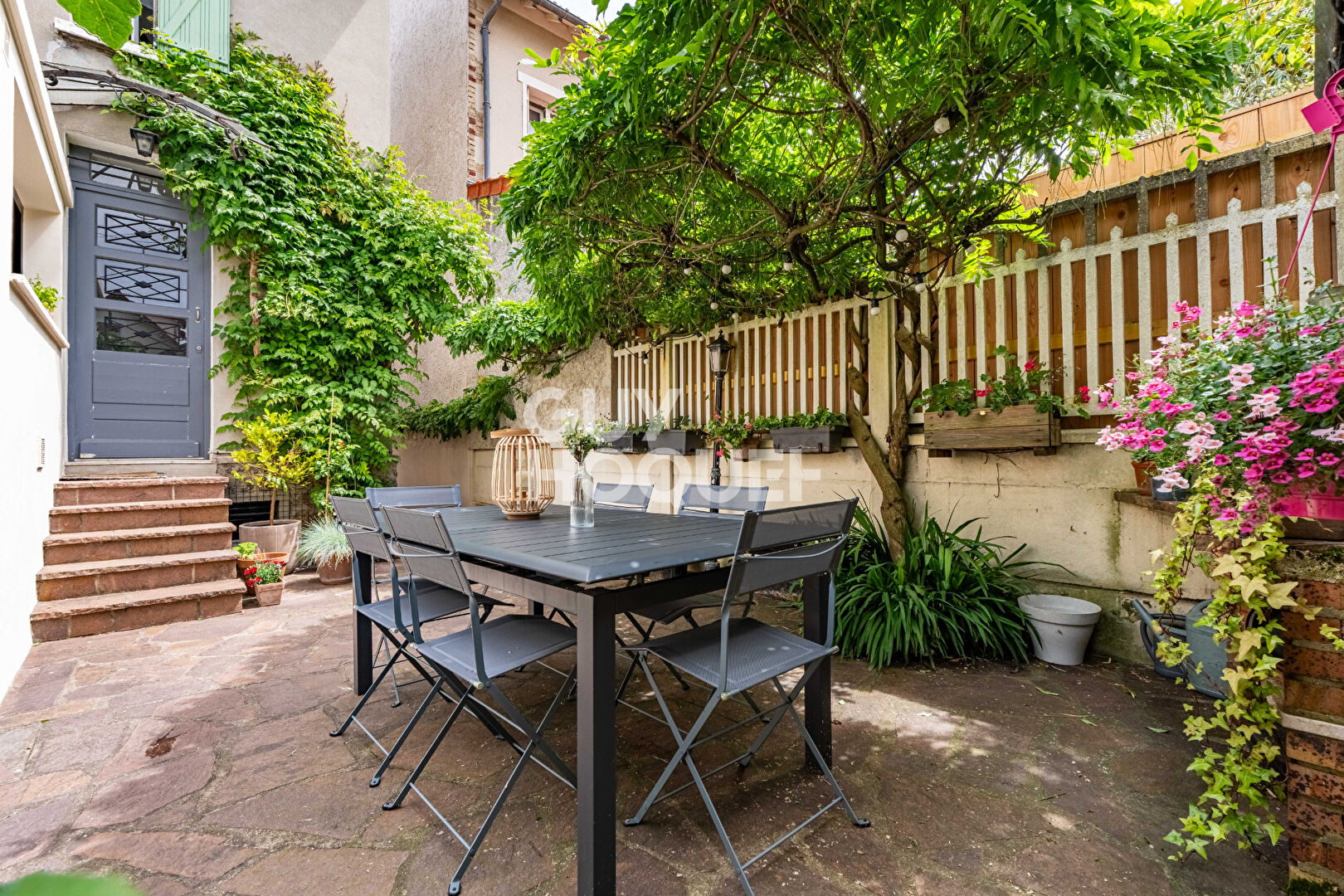 MAISON 3 CHAMBRES PROCHE GARE DES VALLEES