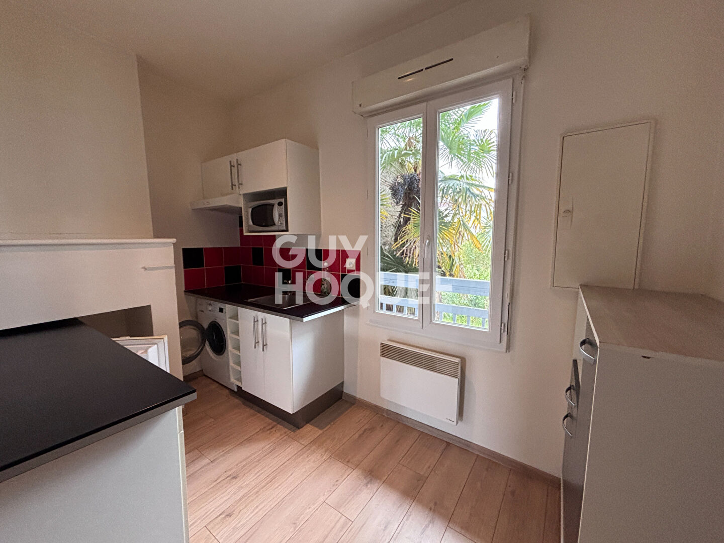 LOCATION d'un appartement de 2 pièces (30 m²) à PAU