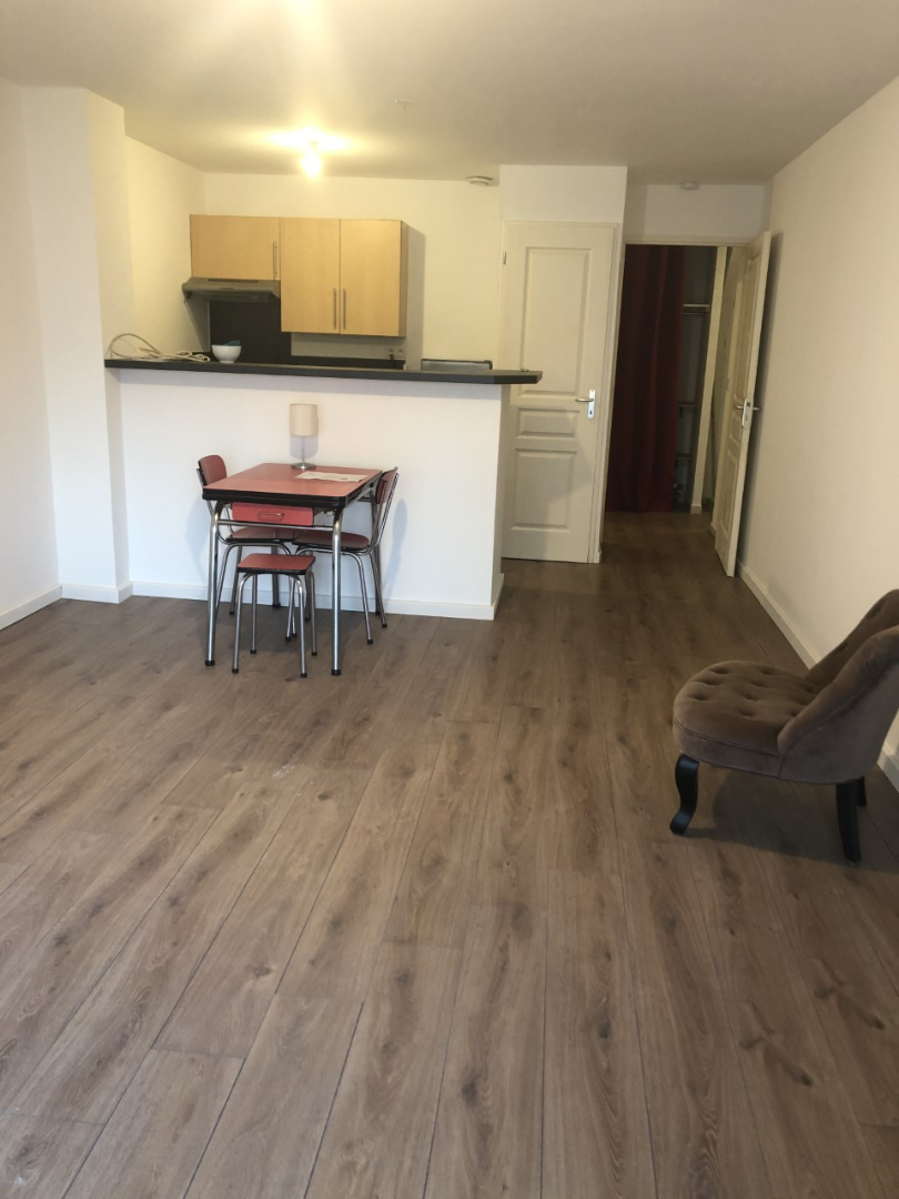 Appartement F1 en Location ELBEUF Résidence La Tannerie - Réf LORE-1ETG-L6