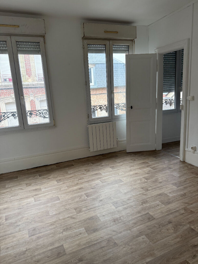 A louer Appartement  3 pièce(s) 76320 Caudebec les ELbeuf - réf LIP-2