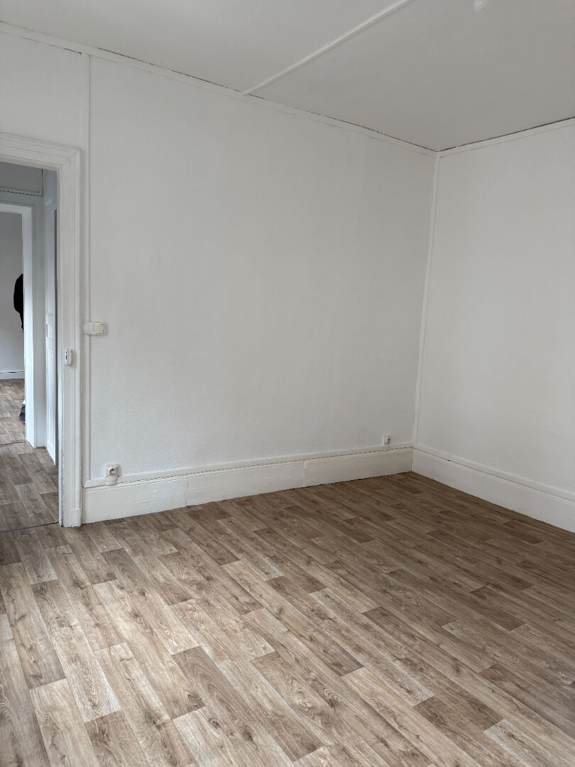 A louer Appartement  3 pièce(s) 76320 Caudebec les ELbeuf - réf LIP-2