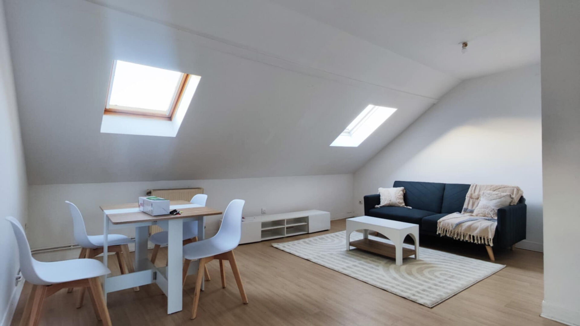 F2 MEUBLE LUMINEUX CAUDEBEC LES LEBEUF- Réf: SKAN-2E-P9