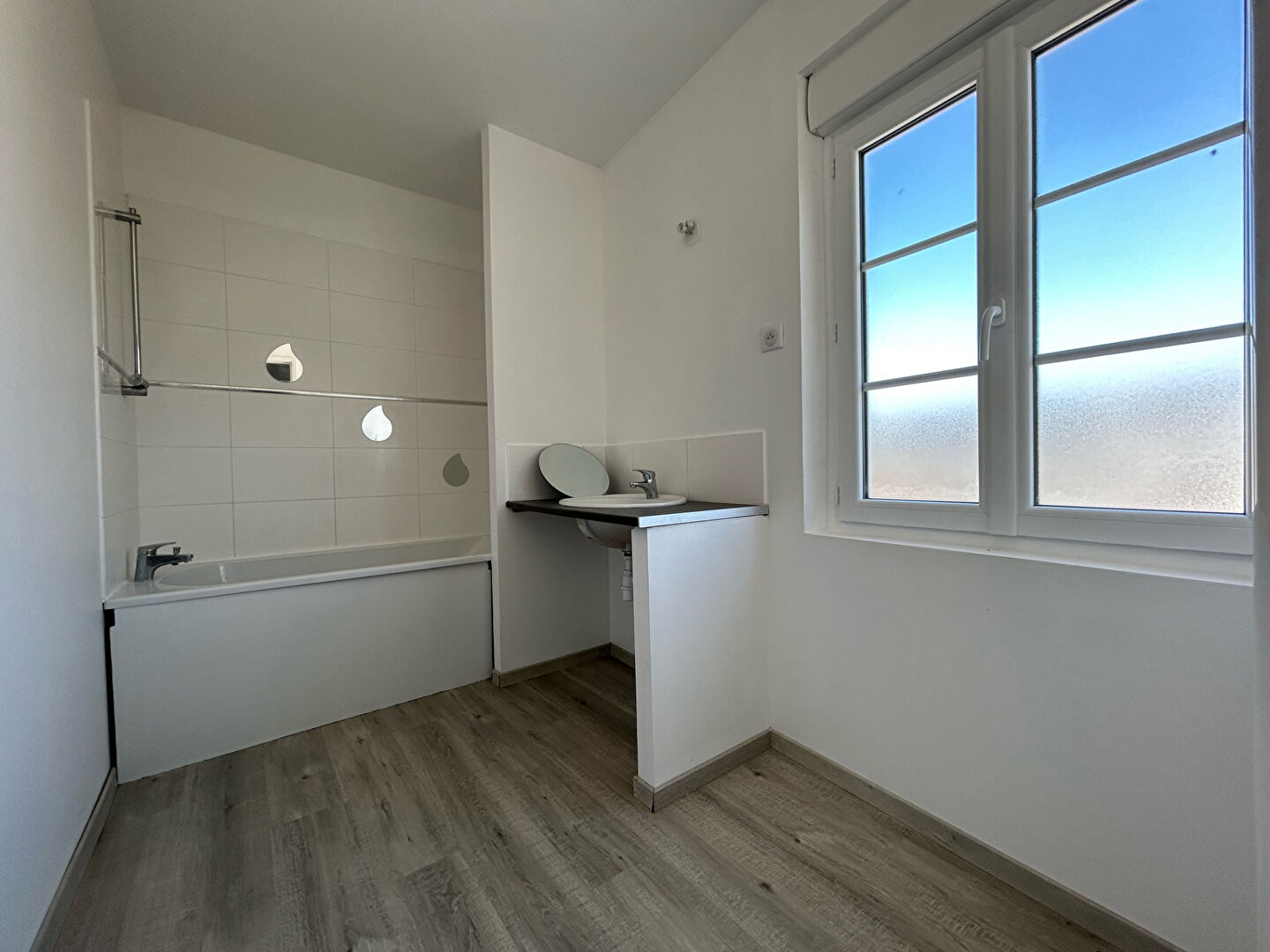 Appartement F3 - 65 m2 Saint Pierre Les Elbeuf