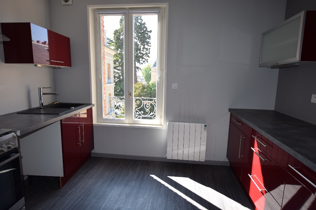 Spacieux T2 65m2 à Elbeuf référence CHBA