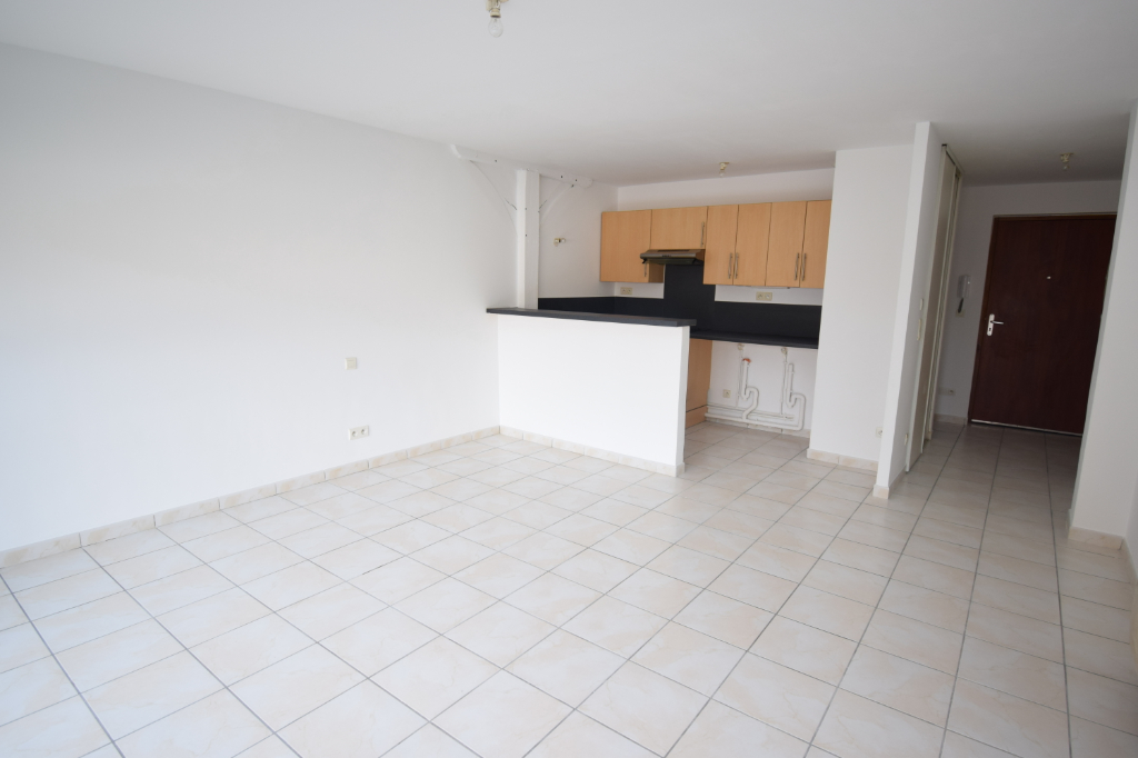 A louer  Appartement T1  dans Résidence  ELBEUF - Réf HERL-5