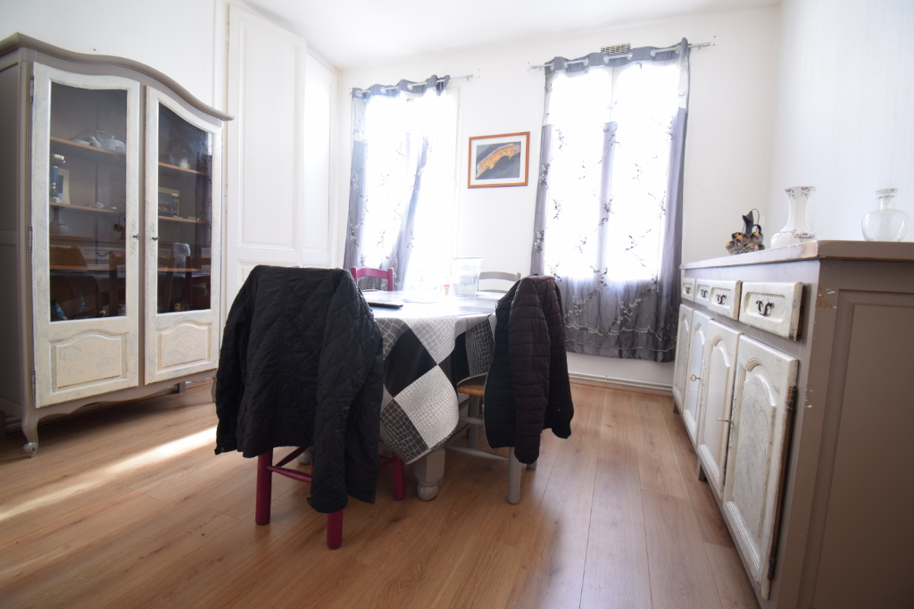 IMMEUBLE DE RAPPORT - 76500