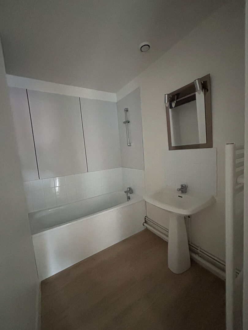 APPARTEMENT T3 - CAUDEBEC LES ELBEUF - Réfèrence : SEYCY-3ETG