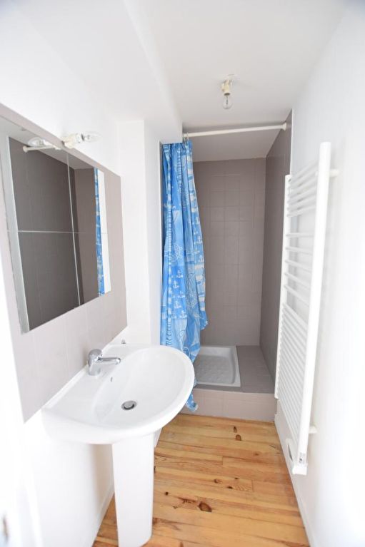 A louer Appartement F2 - Elbeuf 76500- Réf PIRE2