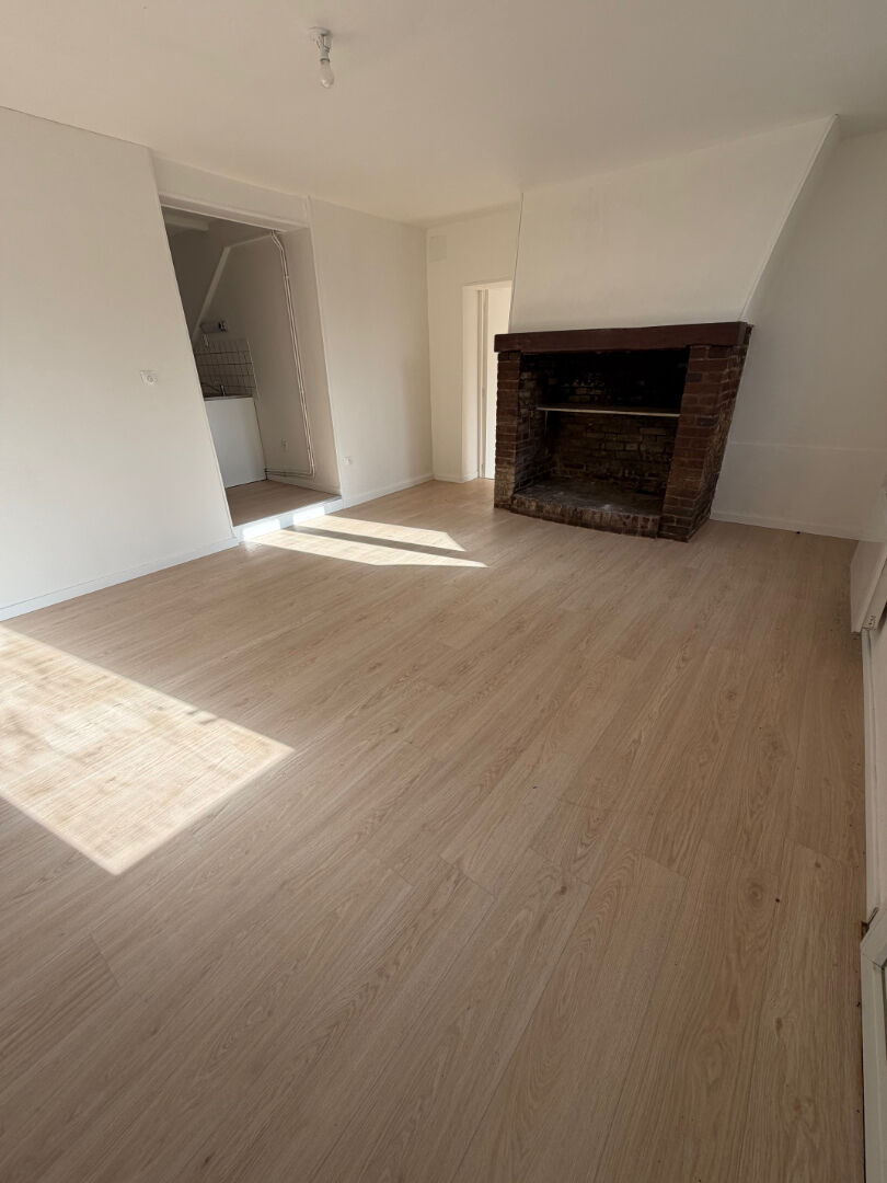 A la la location Appartement  T2 - 27520- Réf CANT-RDC2