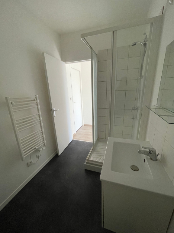 Appartement Saint Aubin Les Elbeuf  3 pièce(s) - Réf LOCK1D