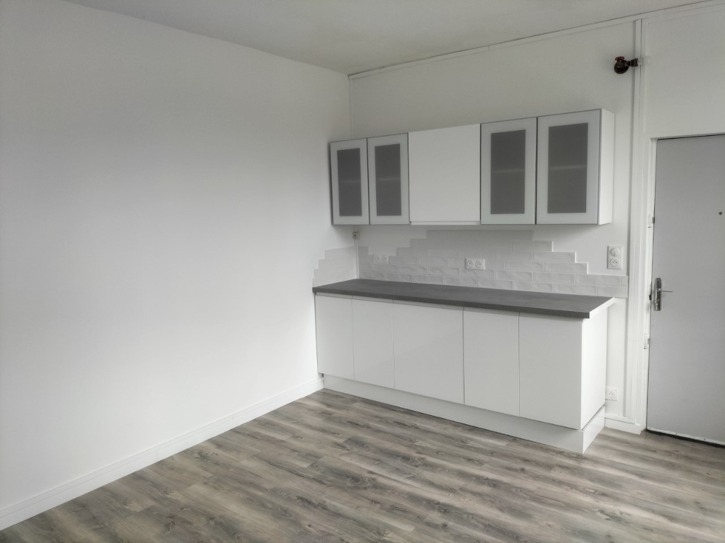 Appartement  2 pièce(s) AVEC GARAGE - Caudebec les Elbeuf 76320