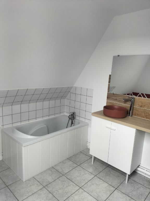 Appartement  2 pièce(s) AVEC GARAGE - Caudebec les Elbeuf 76320