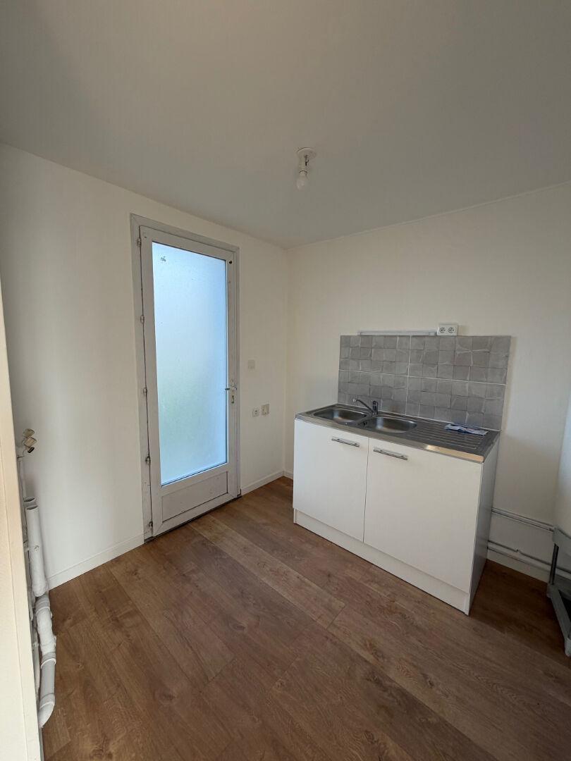 Appartement  2 pièce(s) - Grand Bourgtheroulde - réf: CANT-RDC1