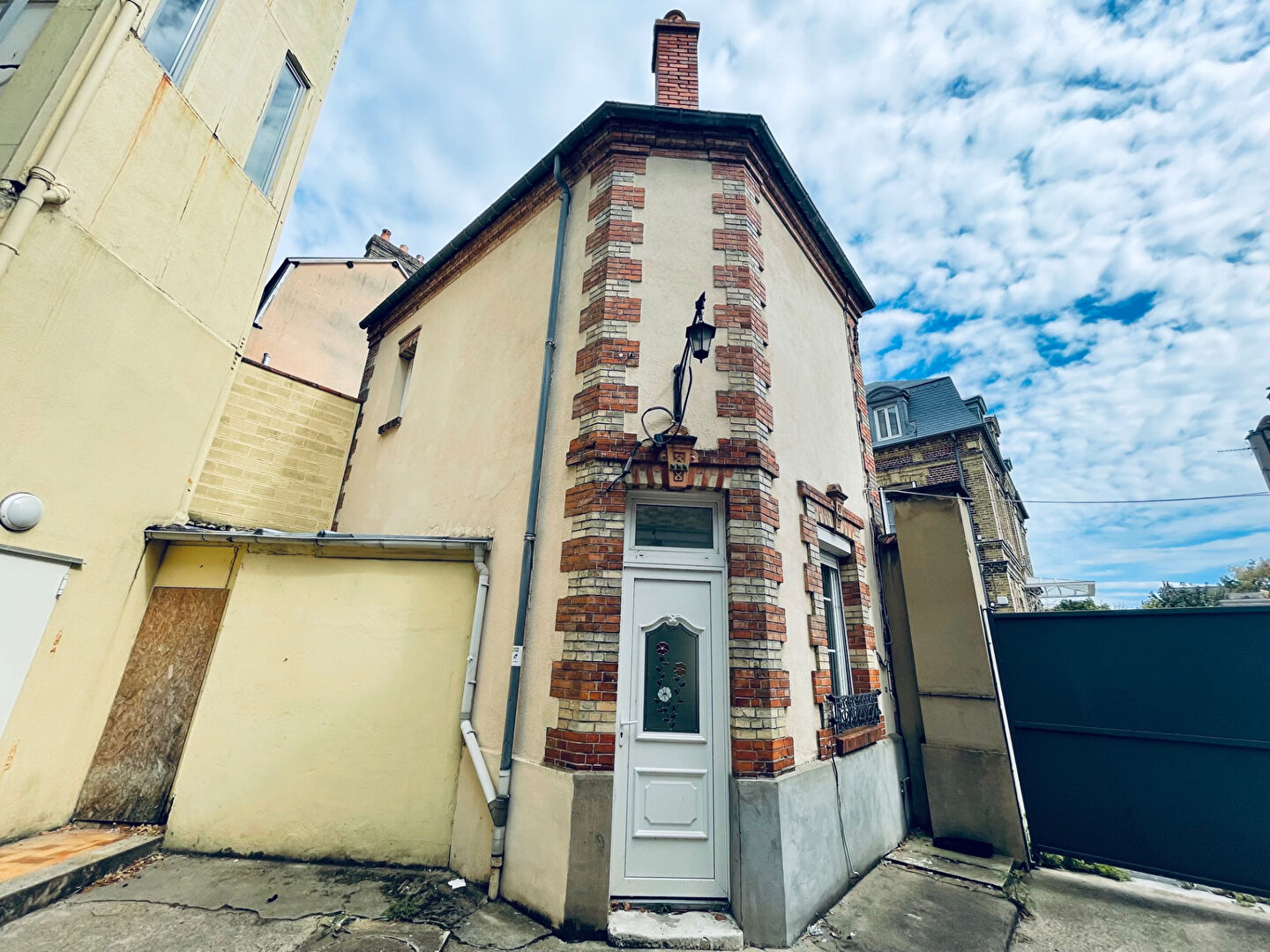 MAISON 2 PIECES-76500