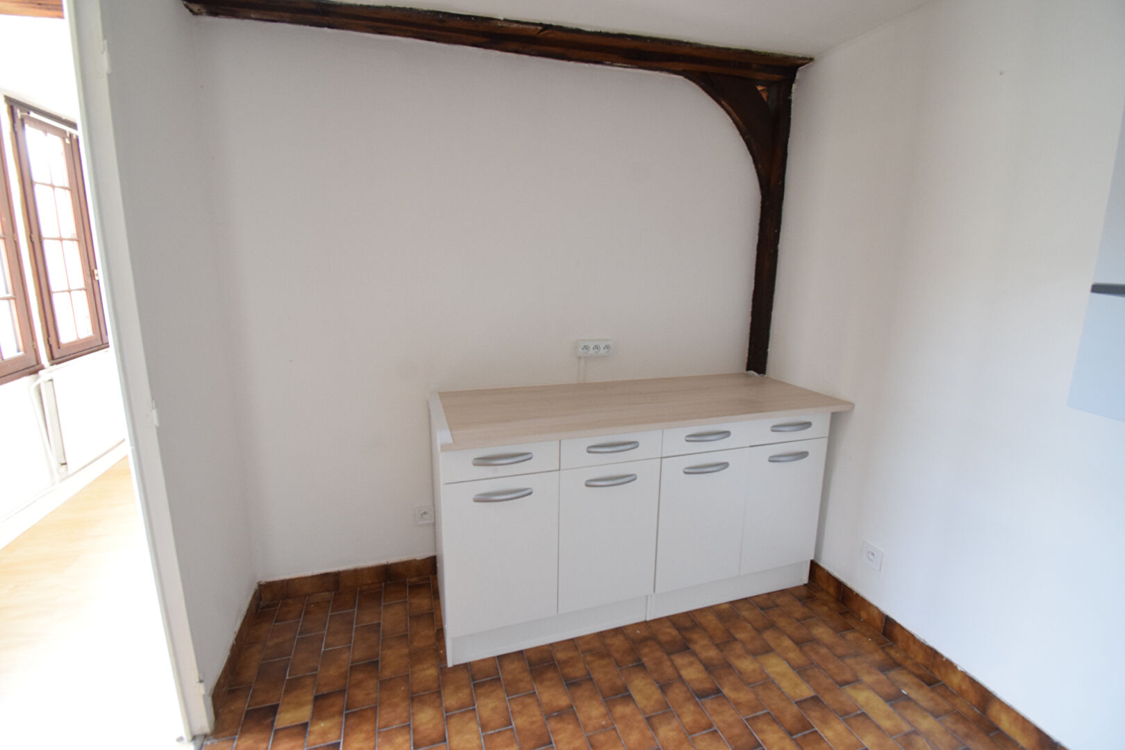 Appartement F2  situé dans le centre ville d'Elbeuf