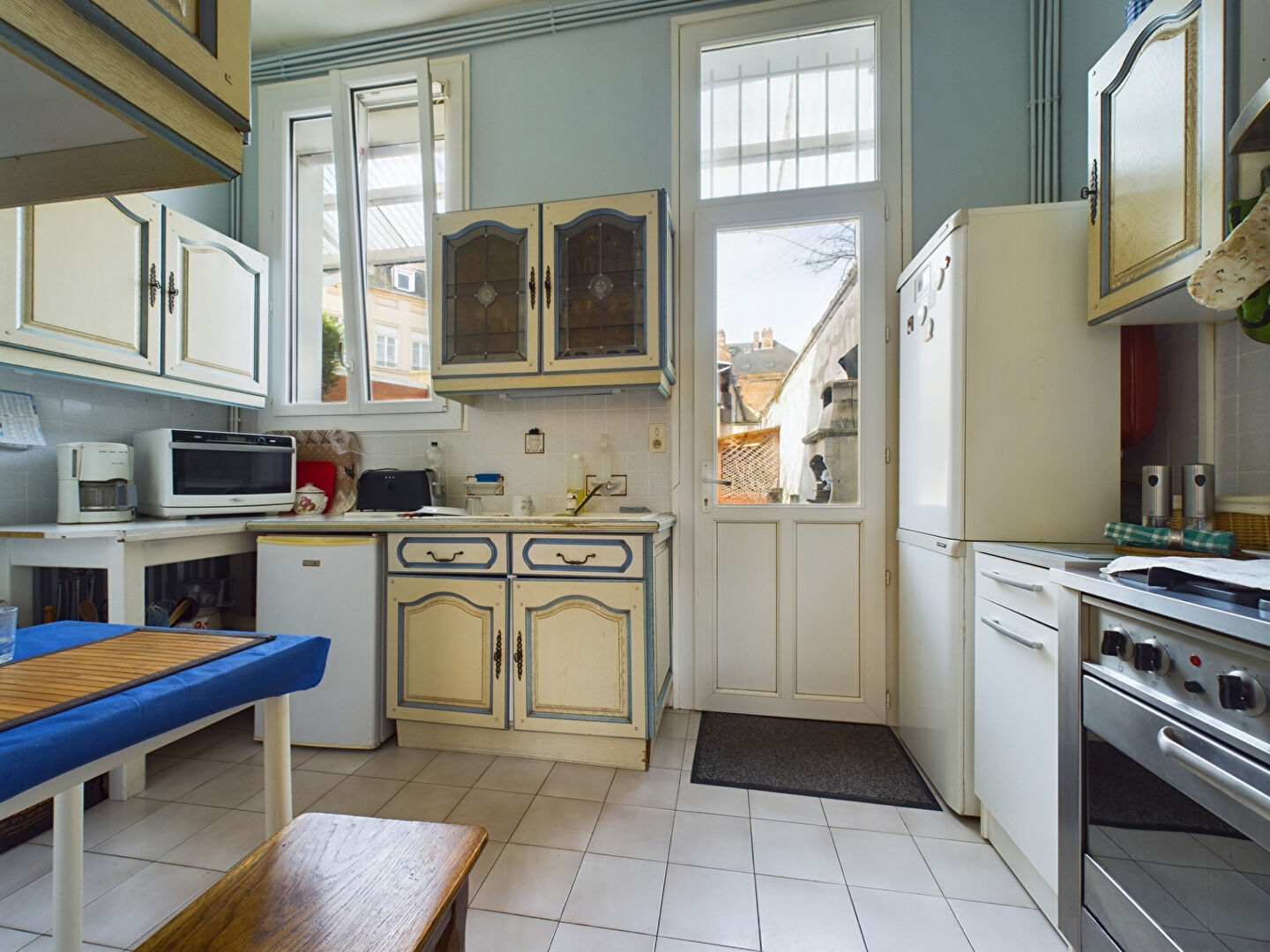 ELBEUF : maison F7 (159 m²) à vendre