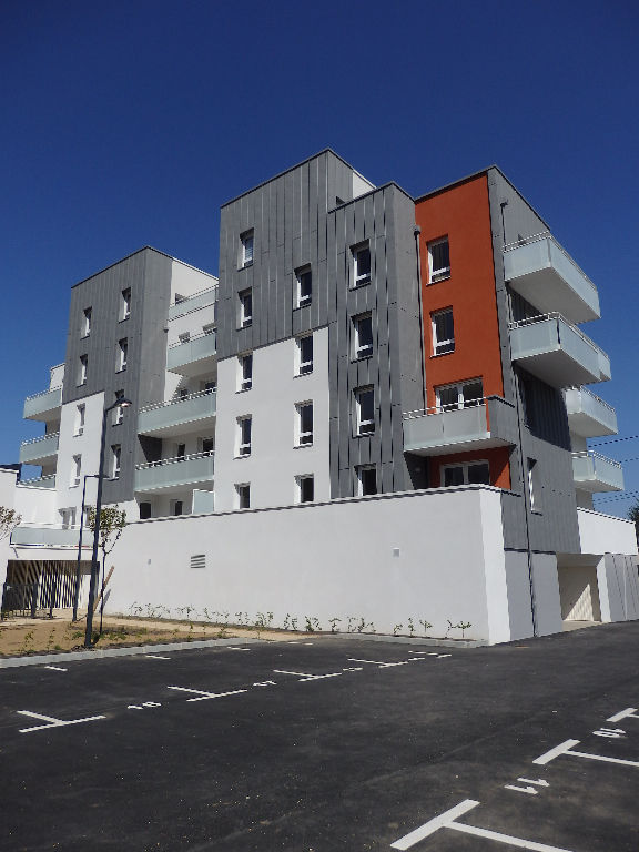 A LOUER T2 AVEC BALCON A MAROMME (76150)