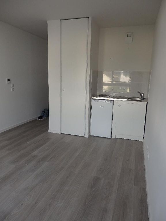 A LOUER STUDIO A MAROMME (76150)