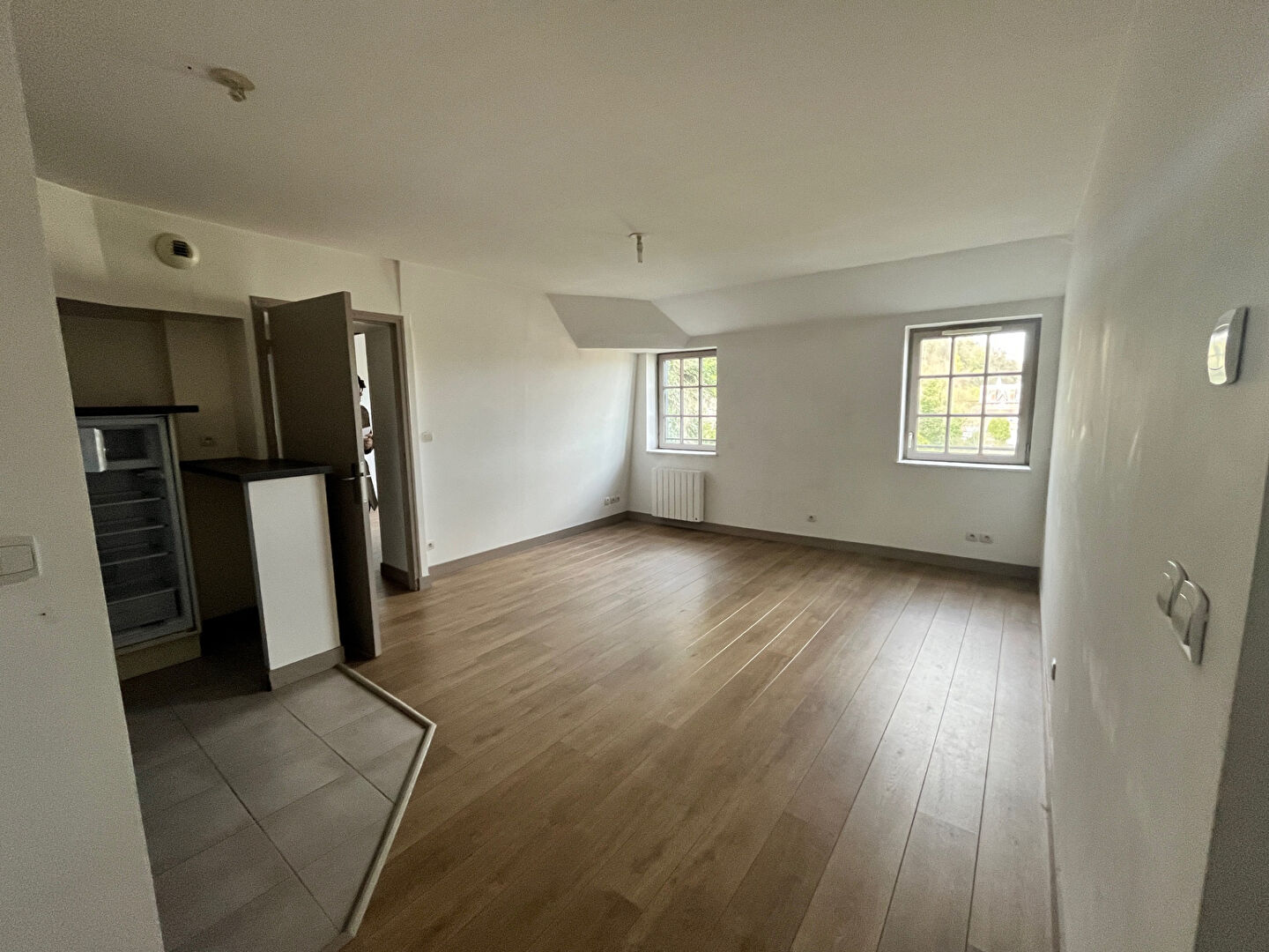 A LOUER APPARTEMENT T2 DANS UN CADRE ATYPIQUE A CANTELEU (76380)