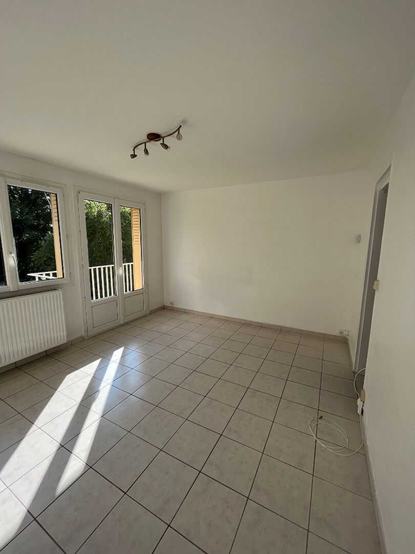 Appartement T3 à Rouen avec balcon et garage