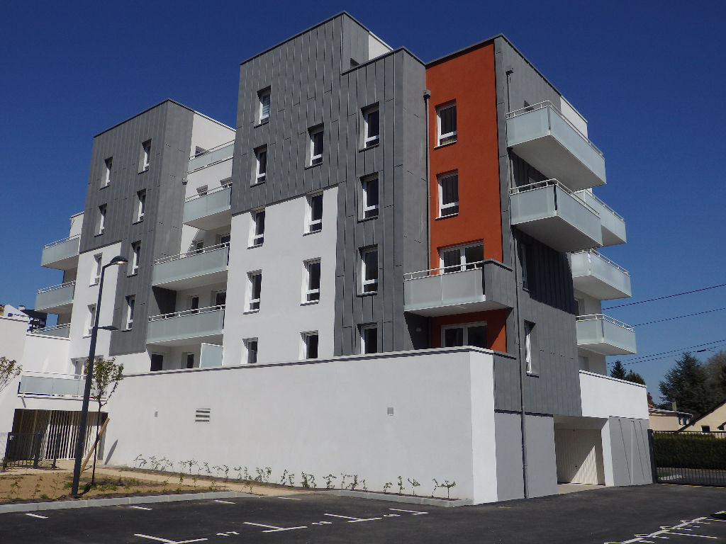 A LOUER T2 AVEC BALCON A MAROMME ref DECA