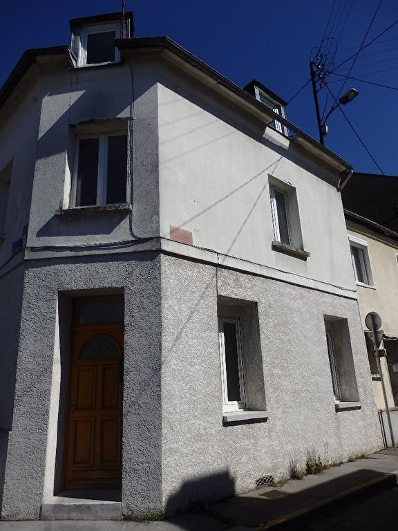A LOUER MAISON DE VILLE DE TYPE F3 A SOTTEVILLE LES ROUEN (76300)