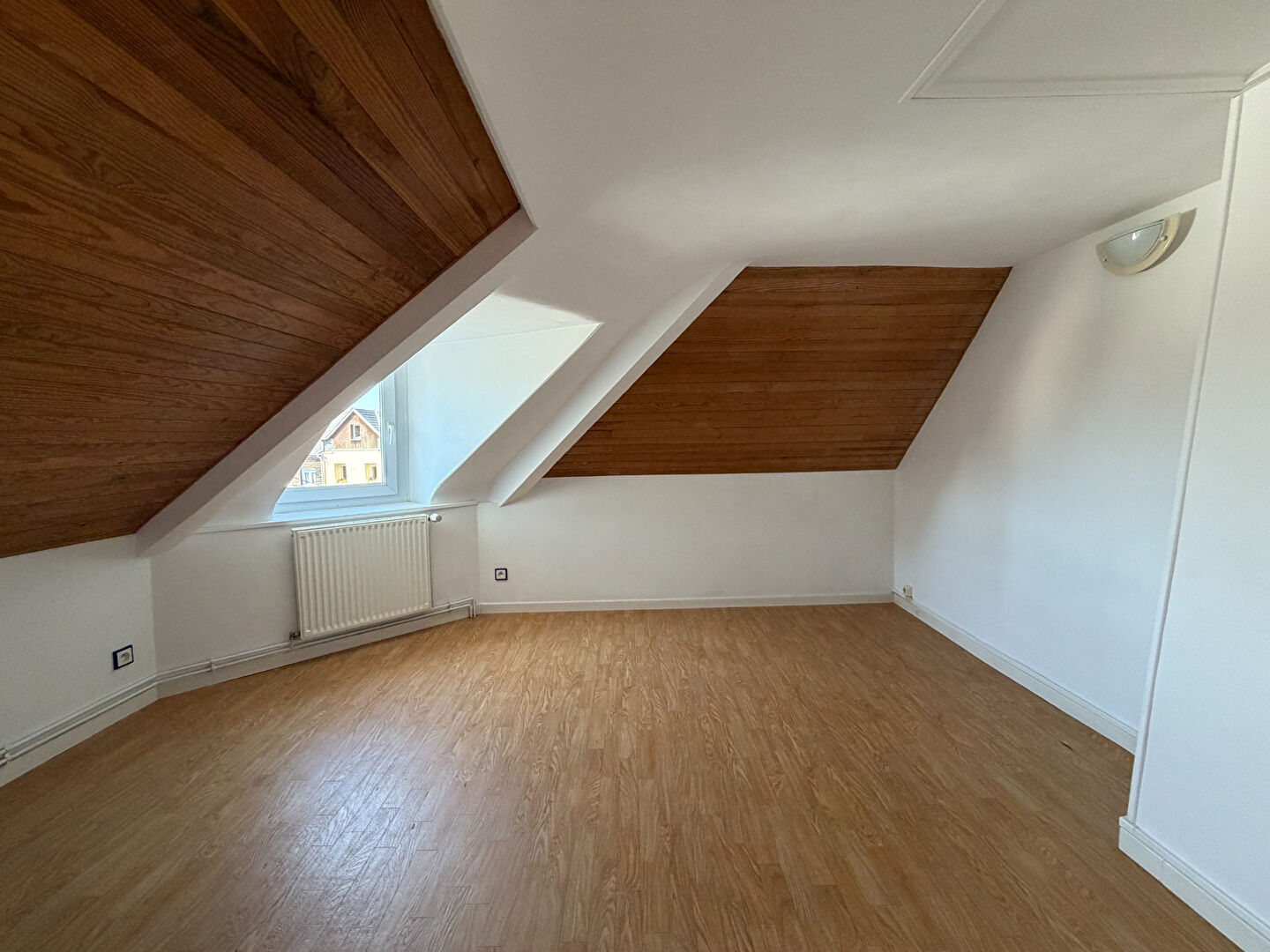 A LOUER MAISON DE VILLE DE TYPE F3 A SOTTEVILLE LES ROUEN (76300)