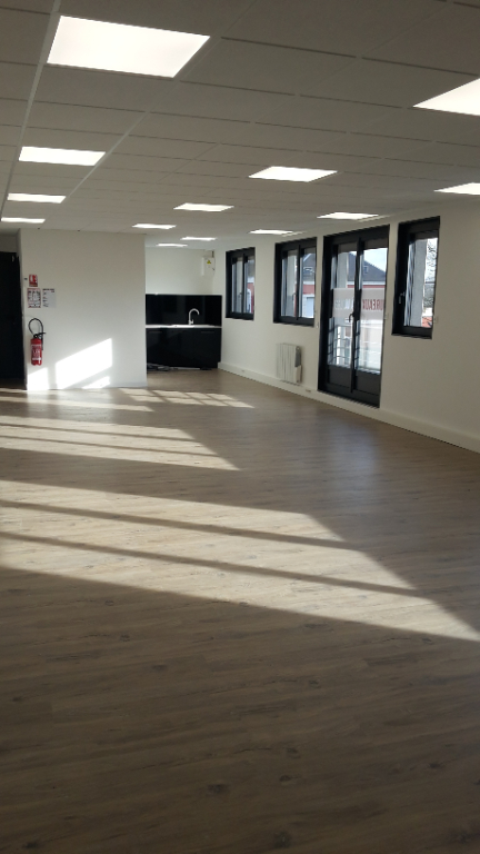 LOCAL 75 m²  NEUF - 76140 PETIT QUEVILLY