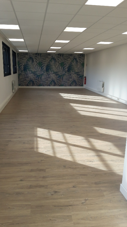 LOCAL 75 m²  NEUF - 76140 PETIT QUEVILLY