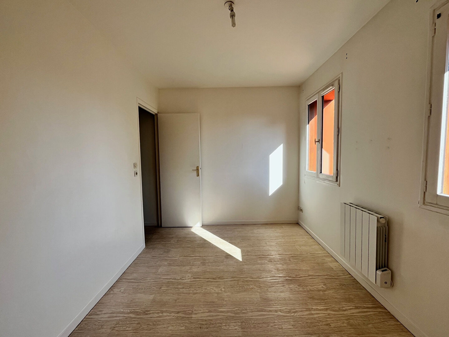 Appartement T2 - Grand couronne au calme