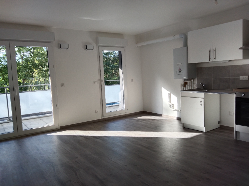 Studio avec balcon dans une résidence neuve