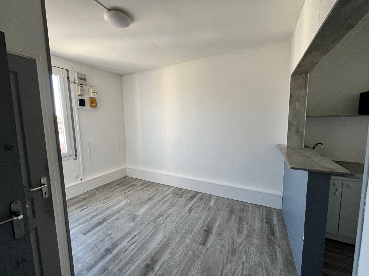 Appartement Saint Etienne Du Rouvray 2 pièces.