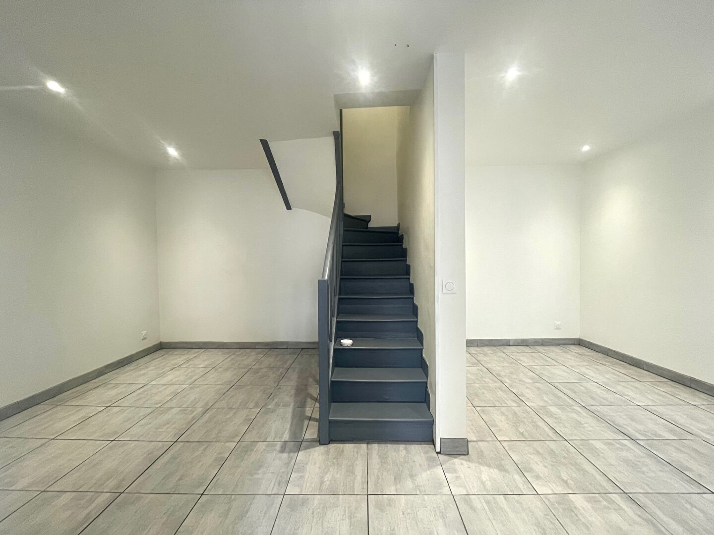 MAISON F4 OISSEL avec jardin